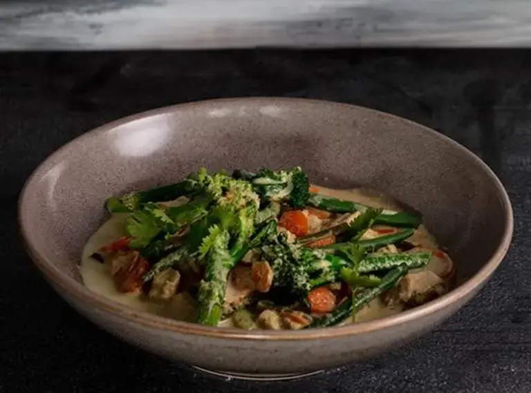 Vegetable loaded Thai Green Chicken Curry