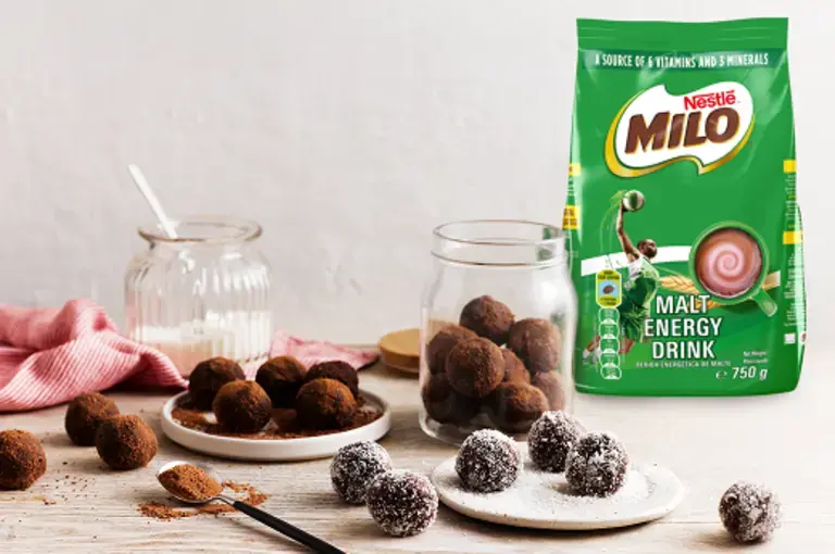 Milo® AND OATS SMOOTHIE