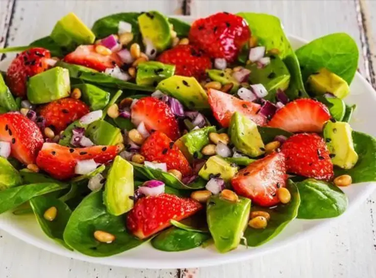 Spinach salad