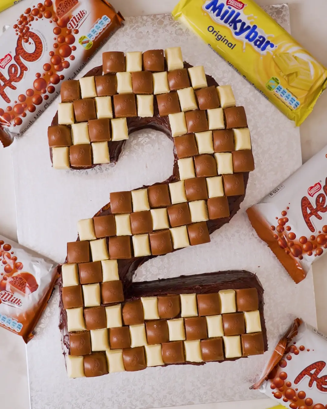 Preview image for the video "Foodies x Nestle Chocolove cake 2".