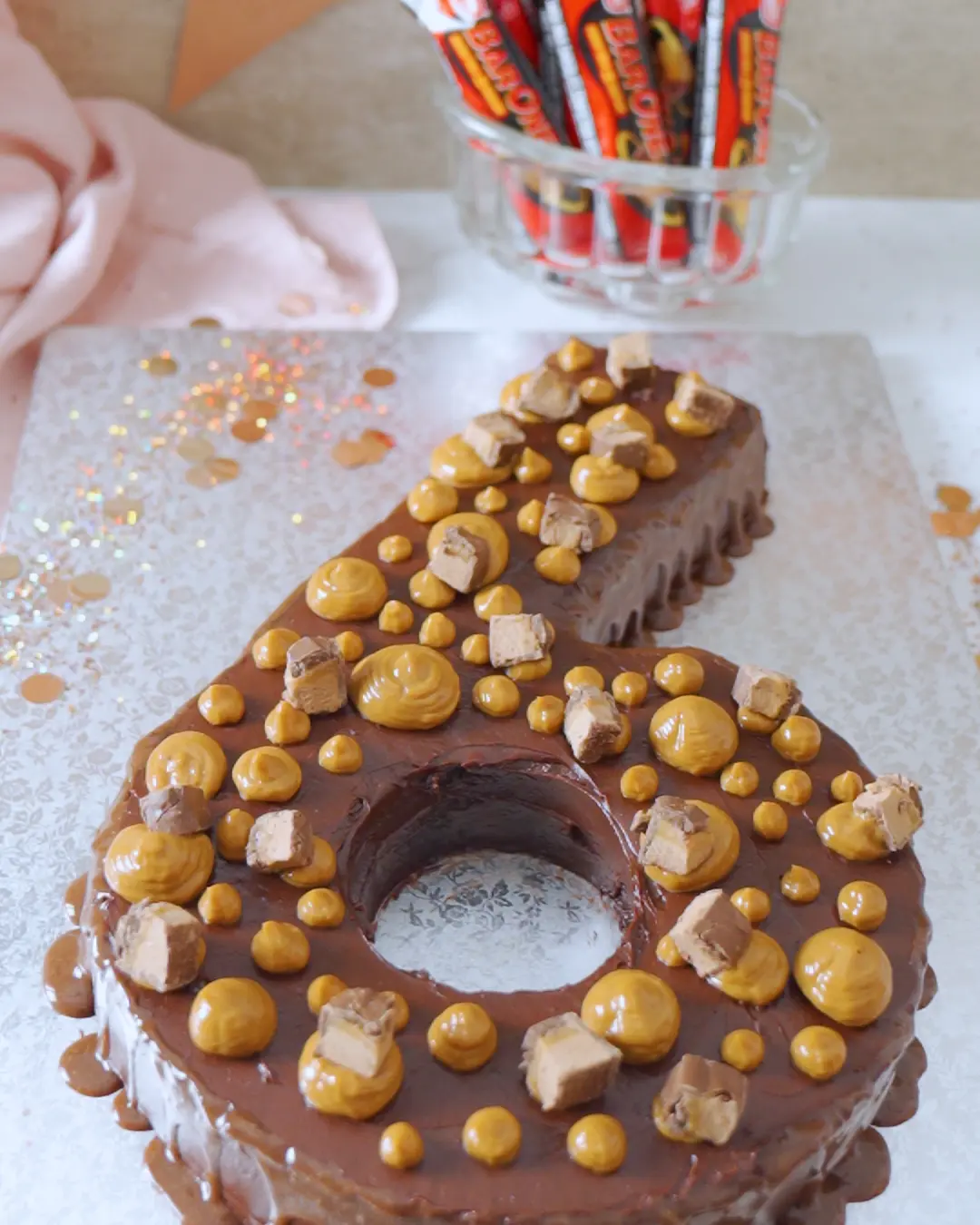 Preview image for the video "Foodies x Nestle Chocolove cake 6".