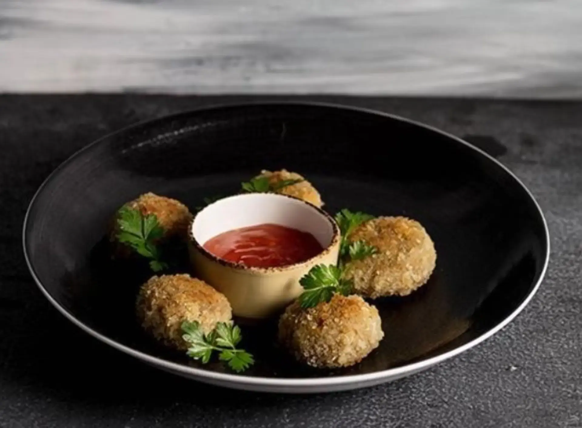 Be in Awe of the Versatile GARLIC.