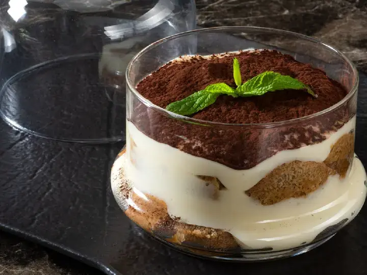 Peppermint Crisp Trifle img