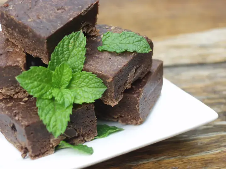 Peppermint Chocolate Fudge img
