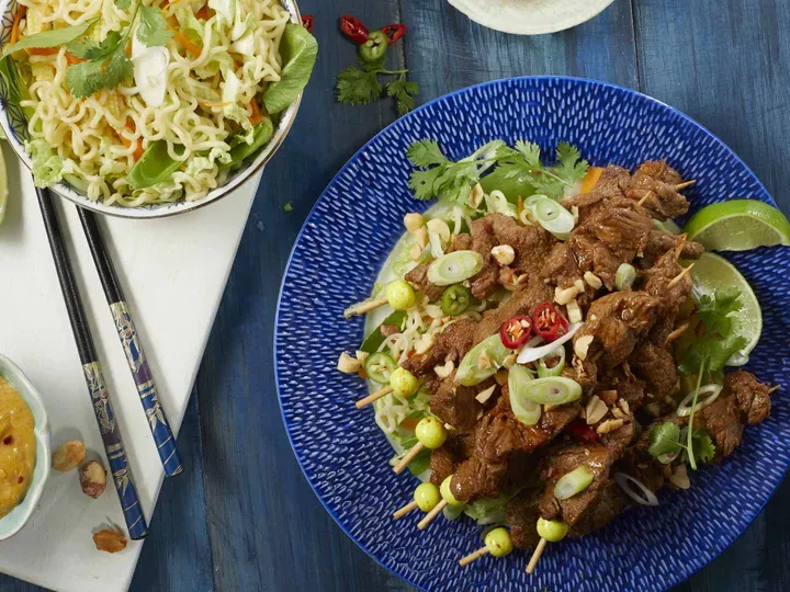 Beef Satay Skewers With Peanut Sauce