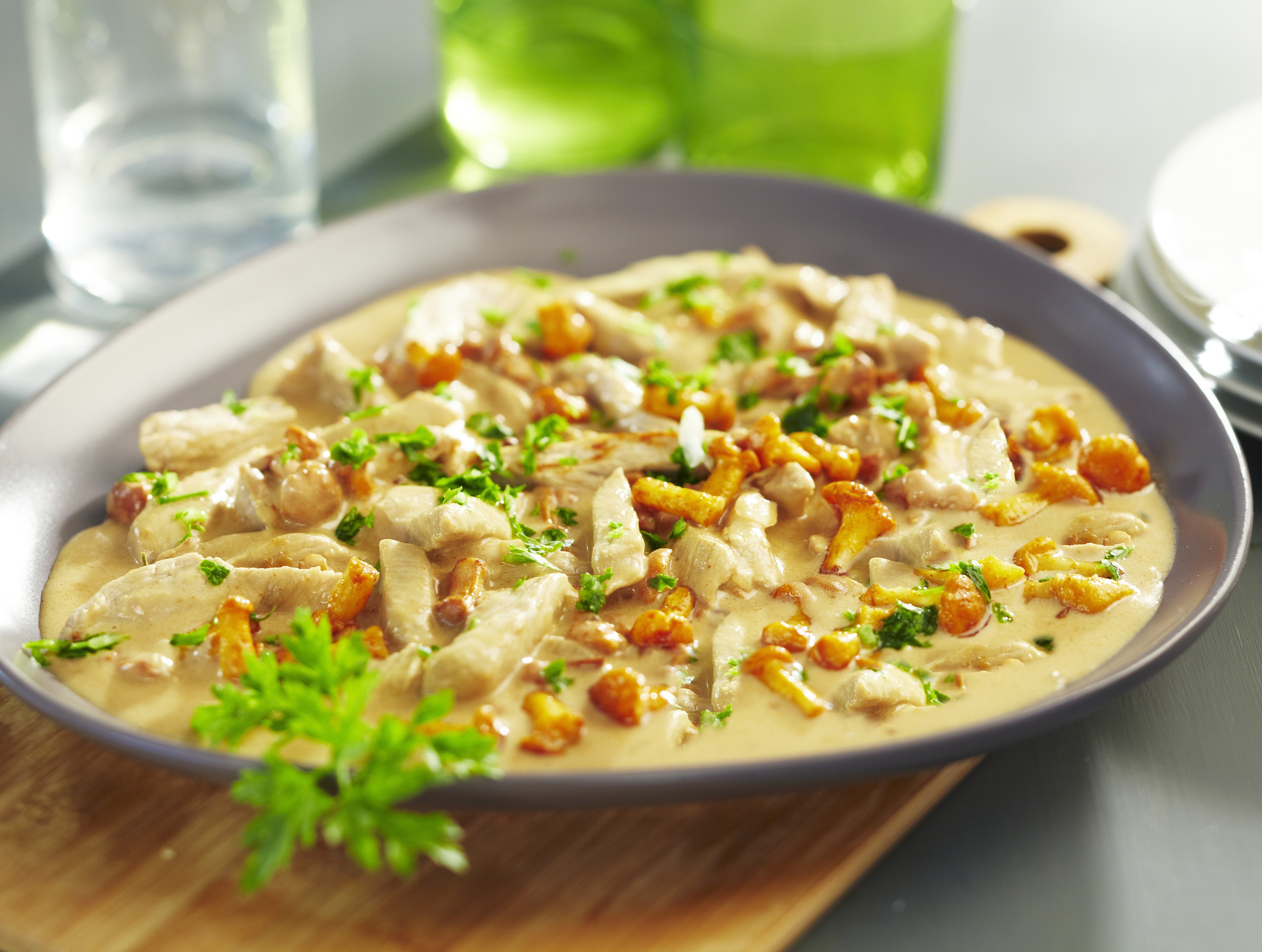 this media has been downloaded from content hub 203294376