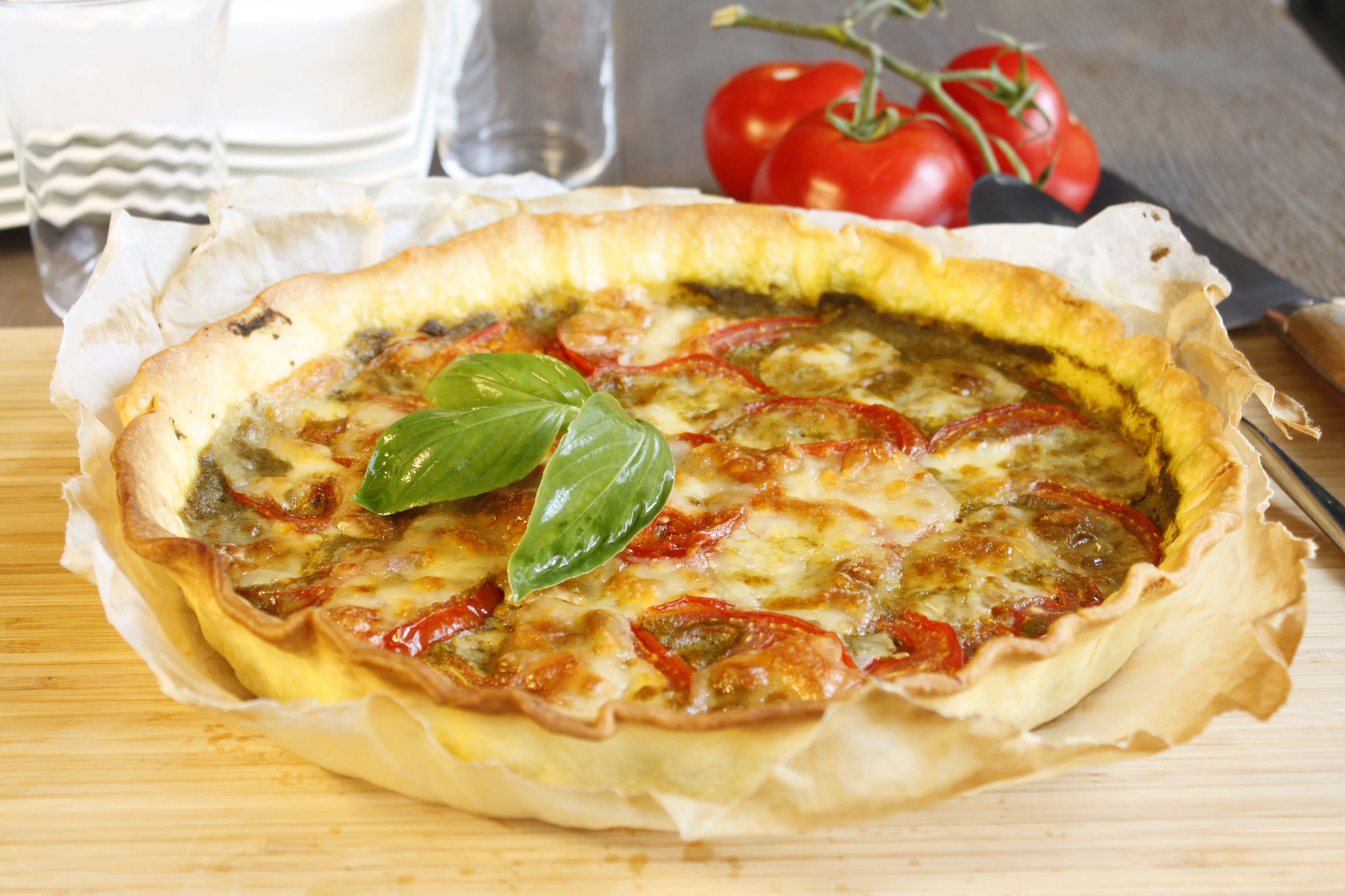 Tarte tomates mozzarella au basilic