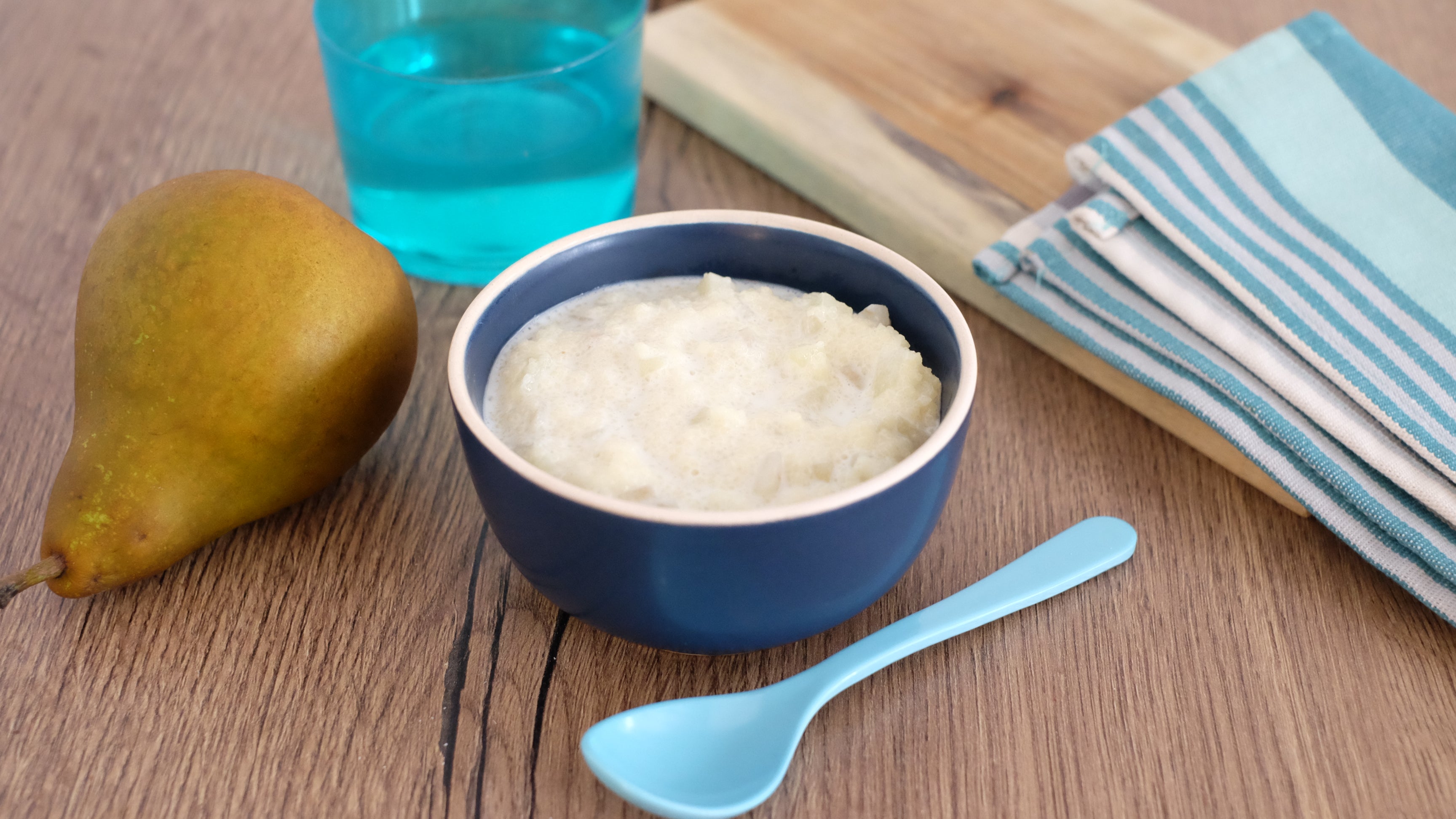 Recette semoule au miel et à la poire pour bébé