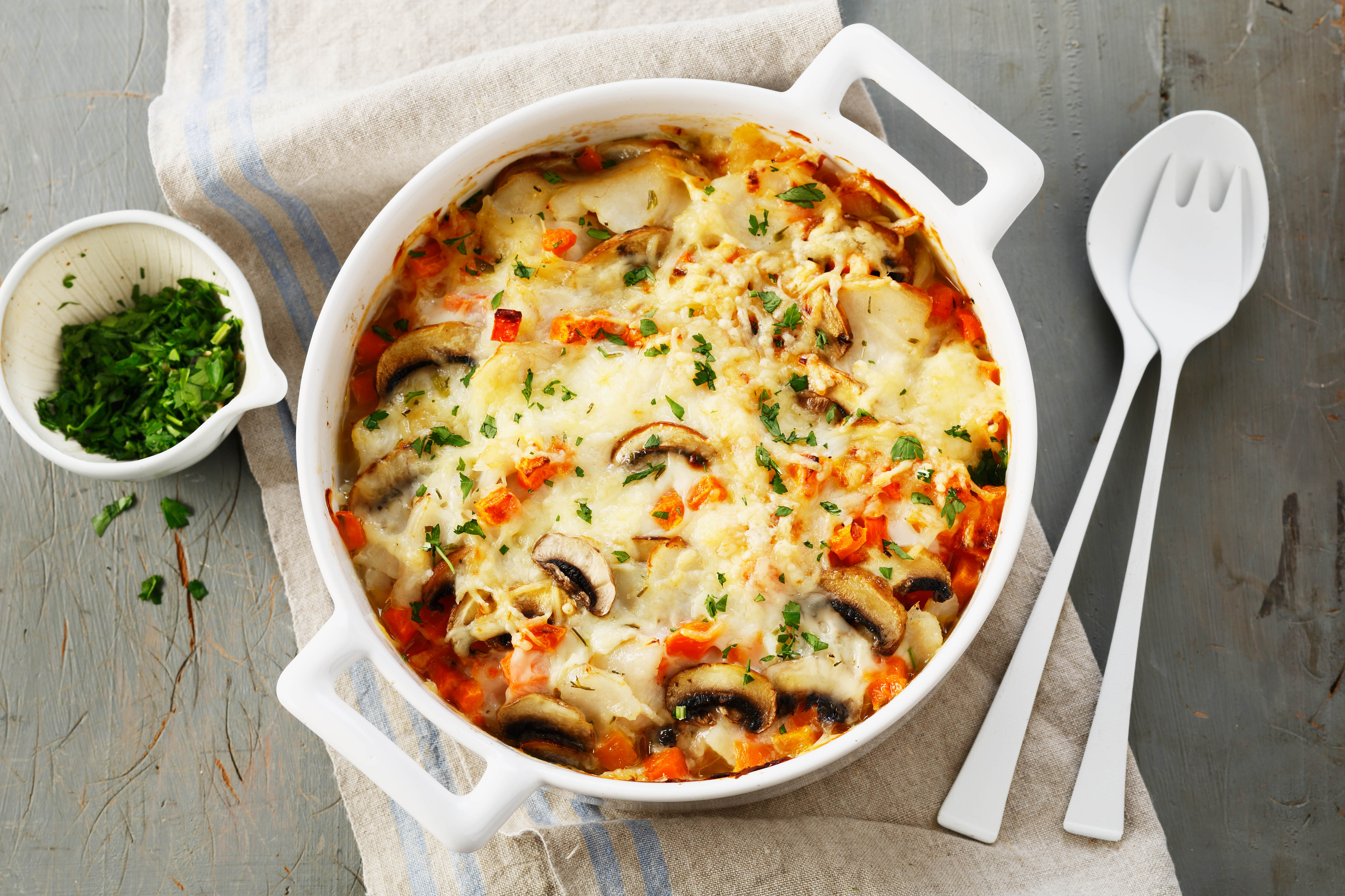 this media has been downloaded from content hub 203170262