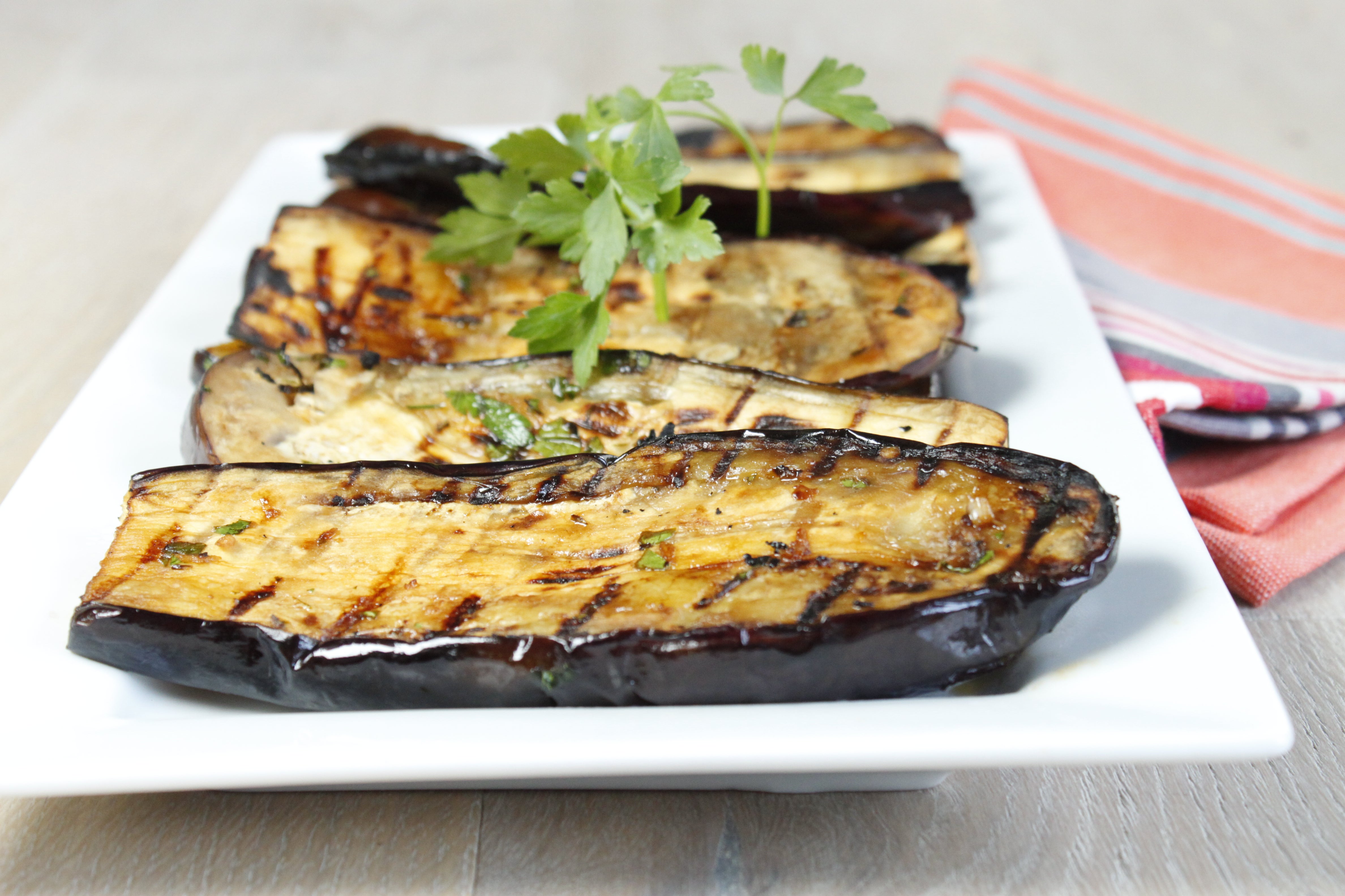 this media has been downloaded from content hub 202096749