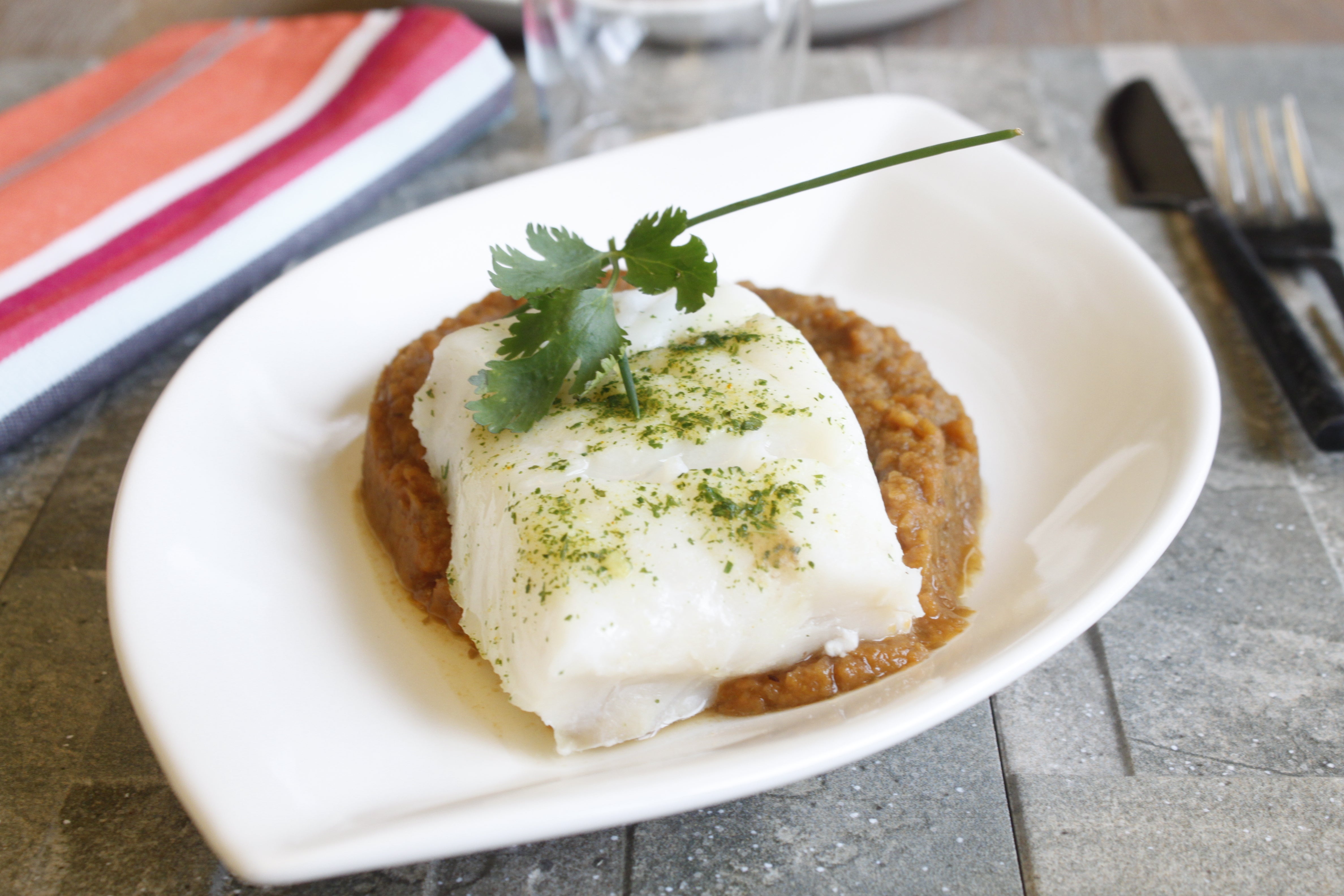 this media has been downloaded from content hub 202109645