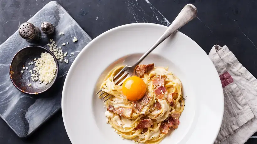 Image d'une assiette avec un oeuf HP