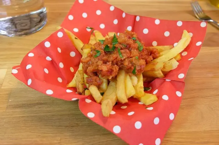 Patatas bravas