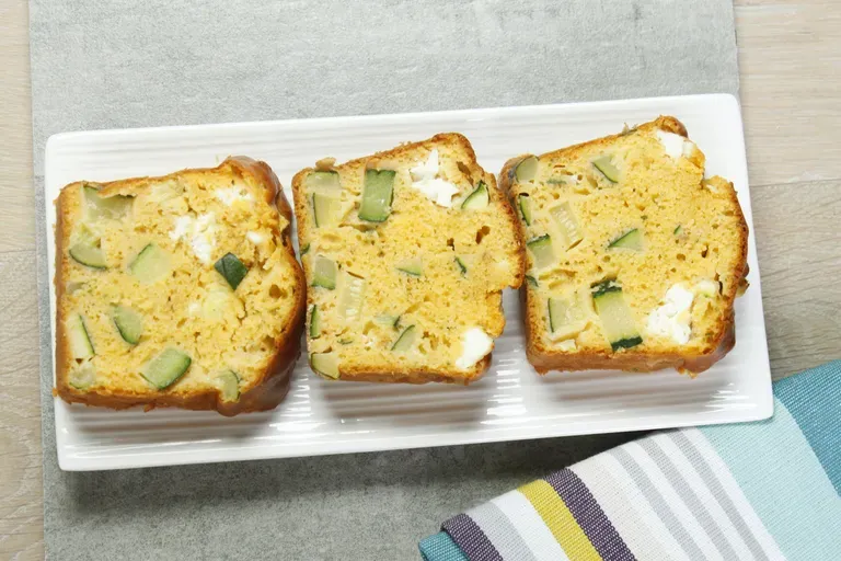 cake courgette feta