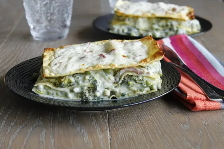 this media has been downloaded from content hub 202092913