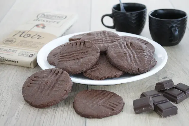 Biscuits sablés au chocolat