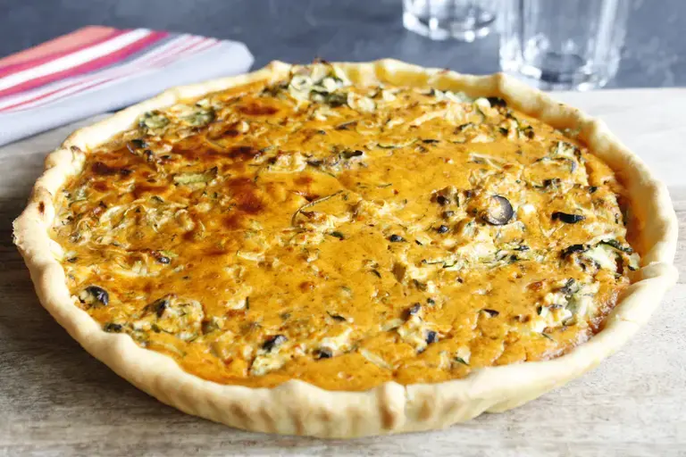 Quiche au thon et tomate