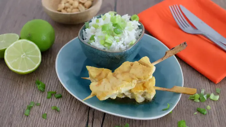 Brochettes de poulet thai