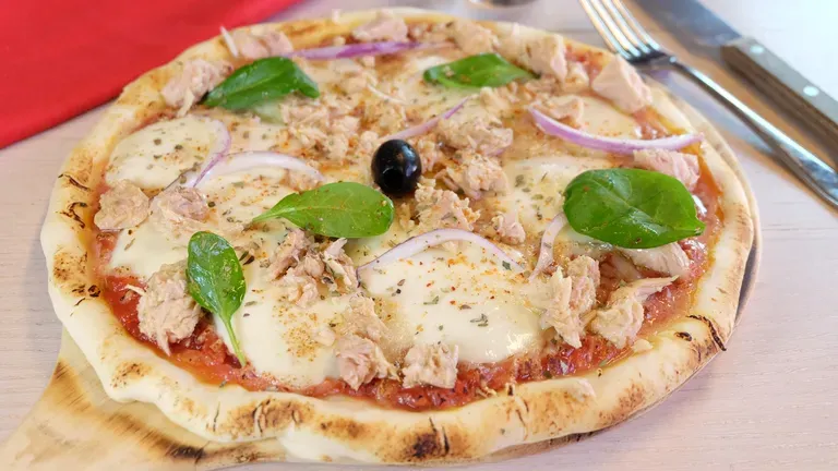 Pizza au thon