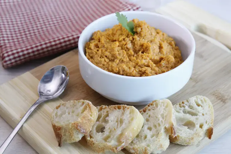 Houmous aux tomates confites