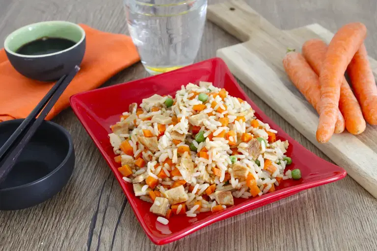 Riz végétarien façon cantonnais