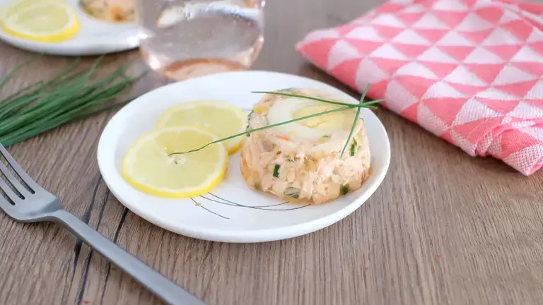Terrine de saumon en gelée