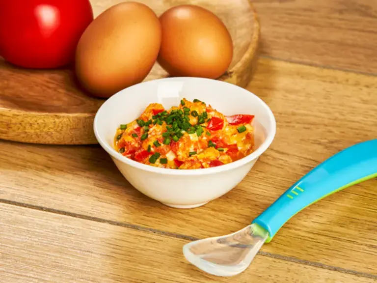 Recette œuf brouillés et purée de tomate pour bébé