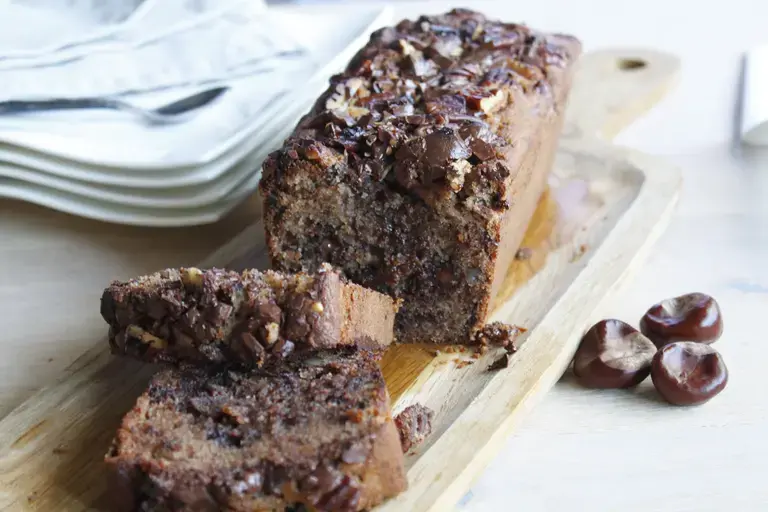 Cake crème de marron, pépites de chocolat noir et noix de pecan