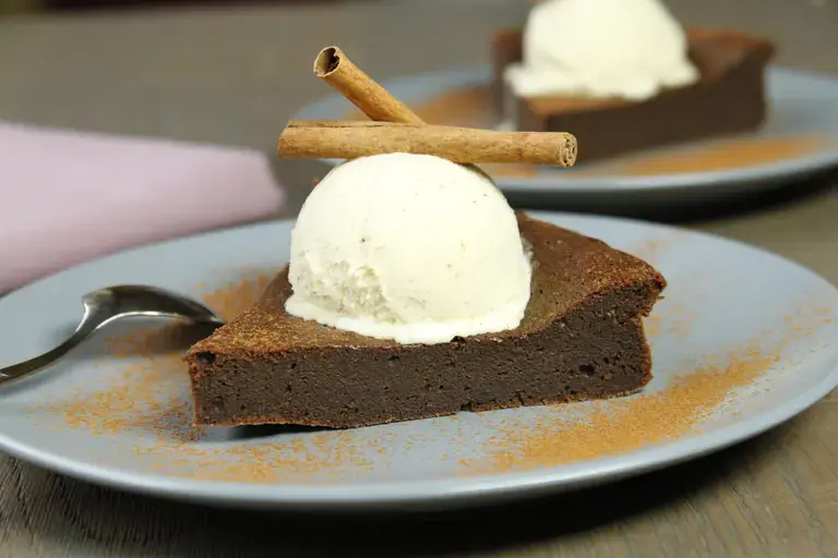 Fondant au chocolat et glace vanille
