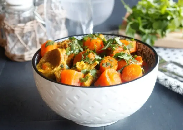 Agneau confit, carottes et coriandre