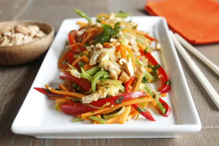 Wok de légumes aux oeufs sautés