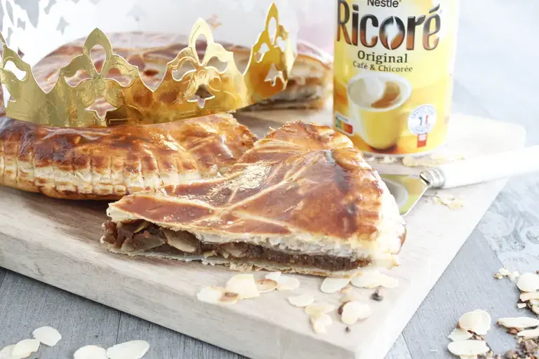 galette des rois avec ricoré amandes grillées