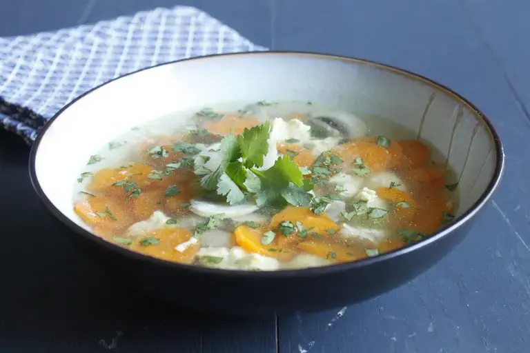 Soupe thai au poulet Cookeo