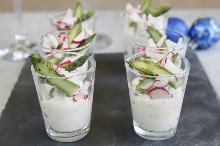 Mini verrines asperges mascarpone à l'italienne