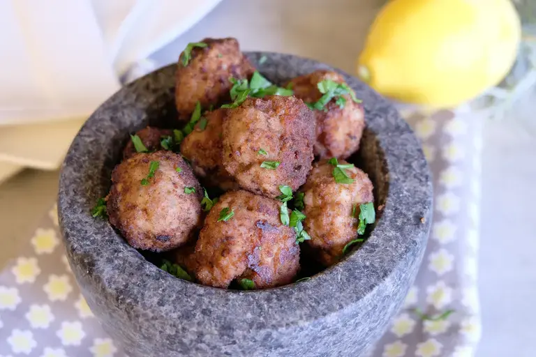 Keftedes, boulettes de viande au citron