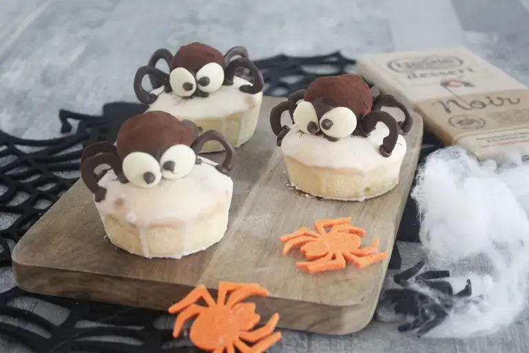 Muffins araignées au chocolat