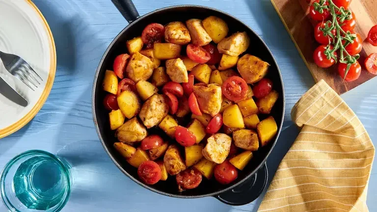 Poêlée de pomme de terre poulet...