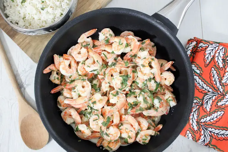 Crevettes crémeuse sauce ail persil