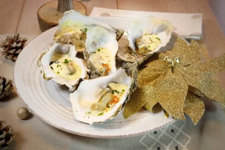 Huîtres chaudes, crème aux épices