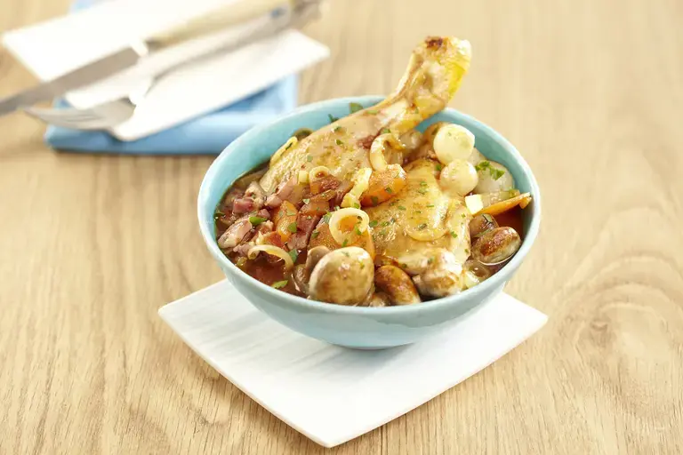 this media has been downloaded from content hub 203294092