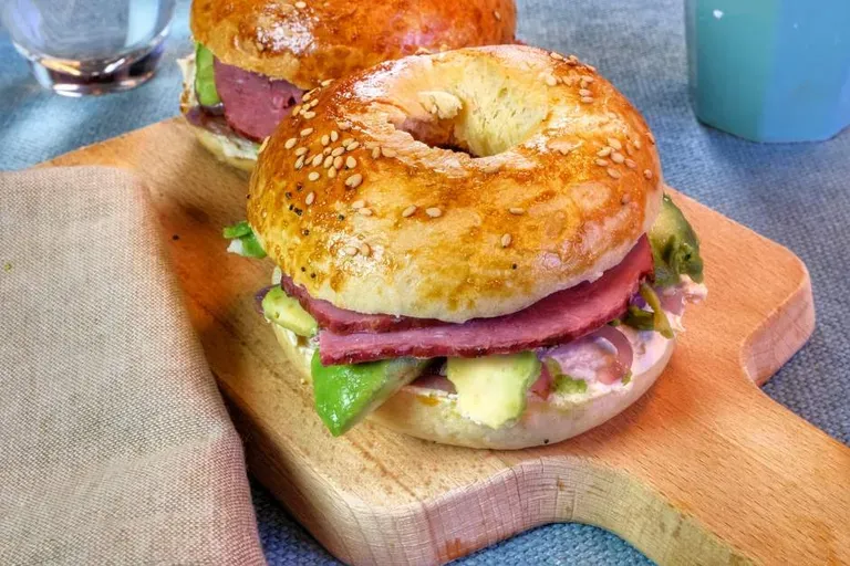 Bagels au pastrami