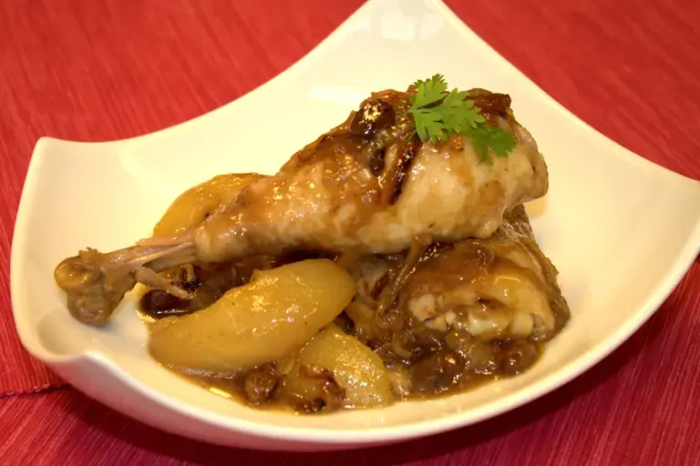 Volaille aux oignons