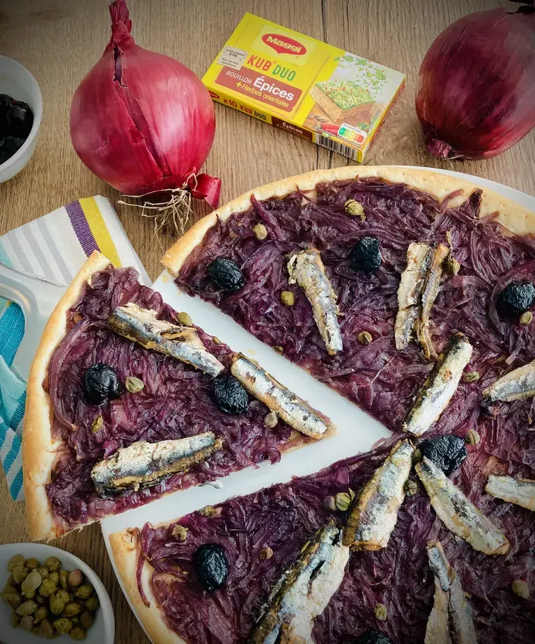 Pissaladière aux oignons confits au miel