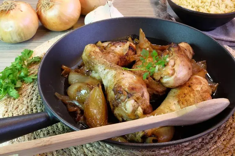 Poulet aux oignons pas cher