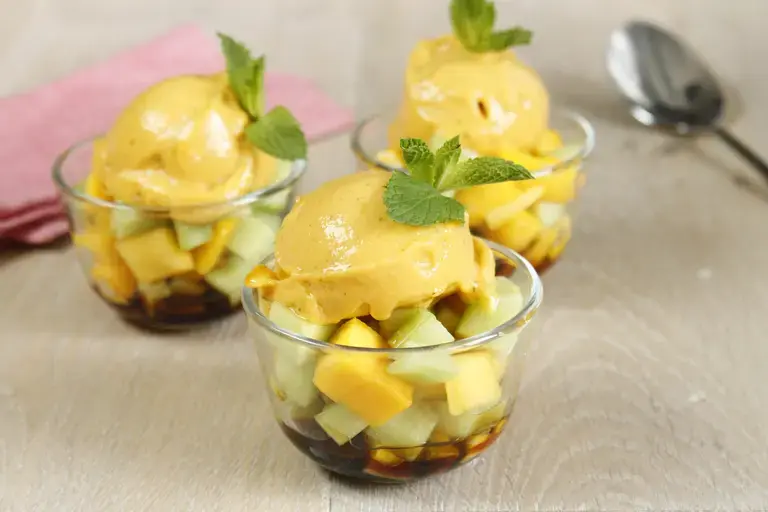 Salade mangue concombre et sorbet mangue melon Arome Companion