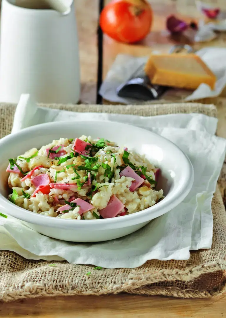 this media has been downloaded from content hub 202093630