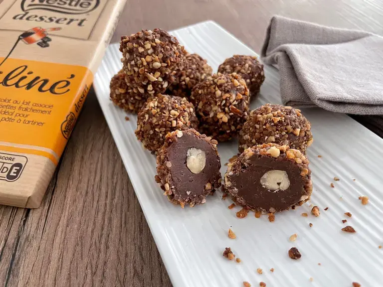 Rochers chocolat praliné coque au chocolat au lait