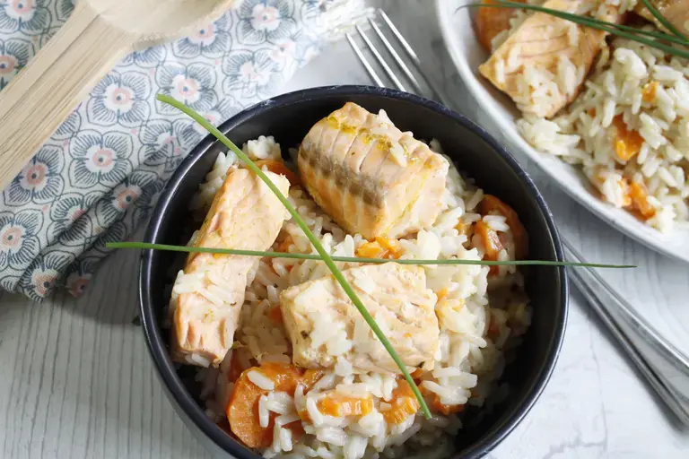 Riz au saumon et lait de coco