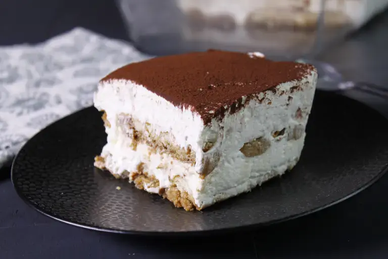 this media has been downloaded from content hub 202083960