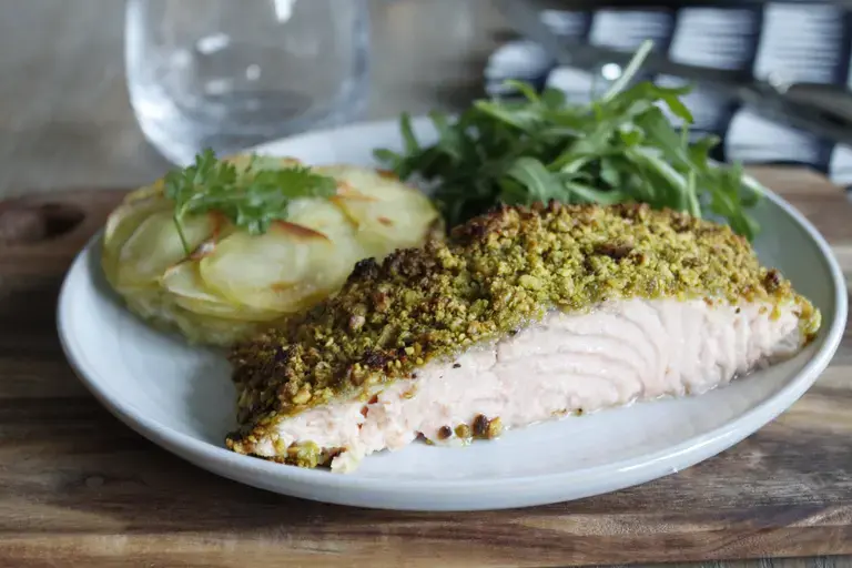 this media has been downloaded from content hub 202094381